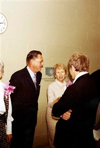Image description is not available for 1970.100
